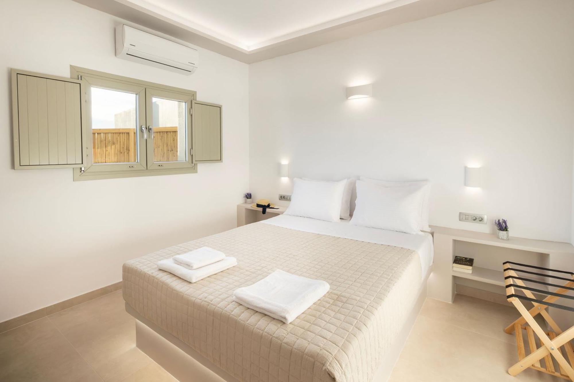 Windmillside Luxury Villas Emporio  Extérieur photo