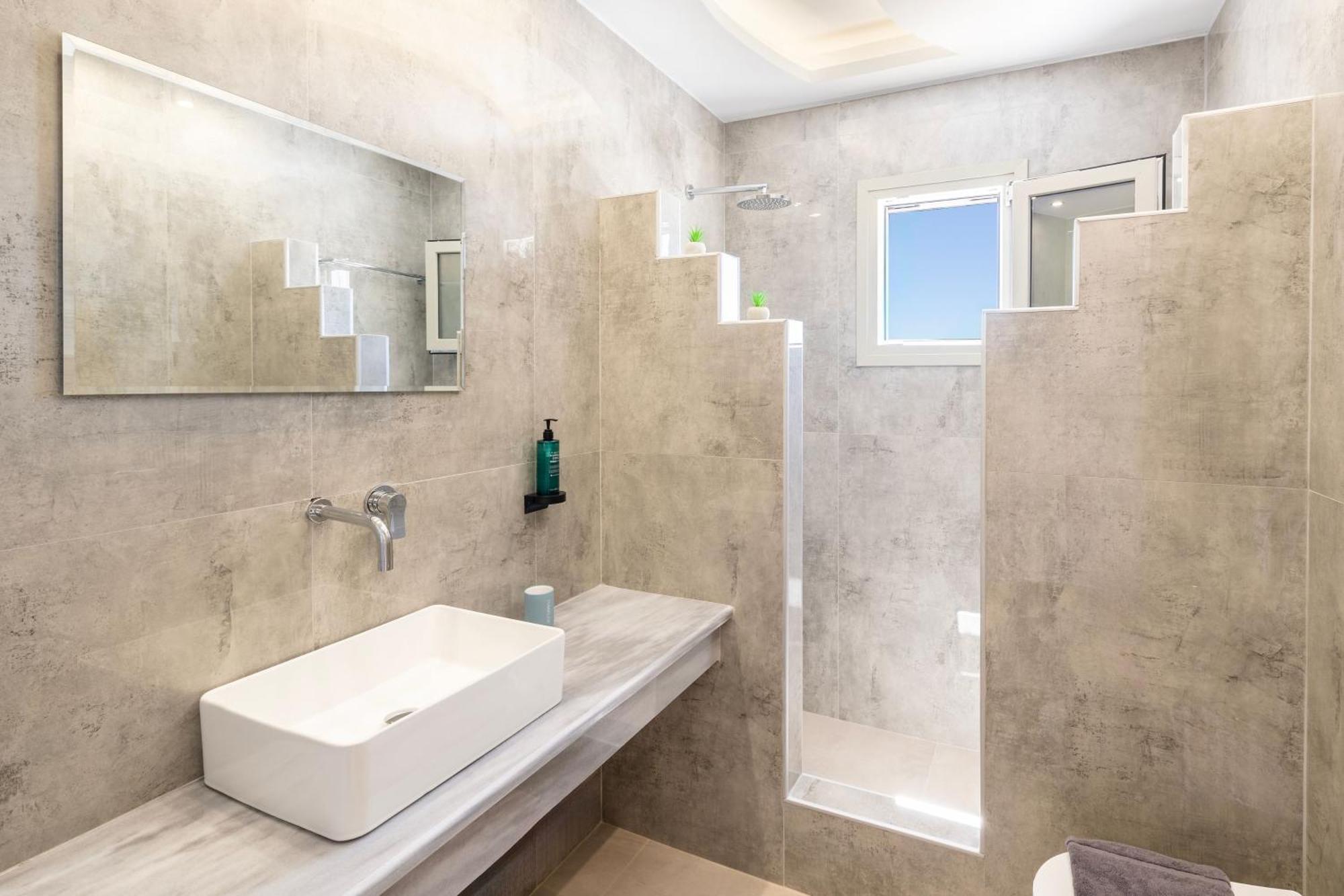 Windmillside Luxury Villas Emporio  Extérieur photo