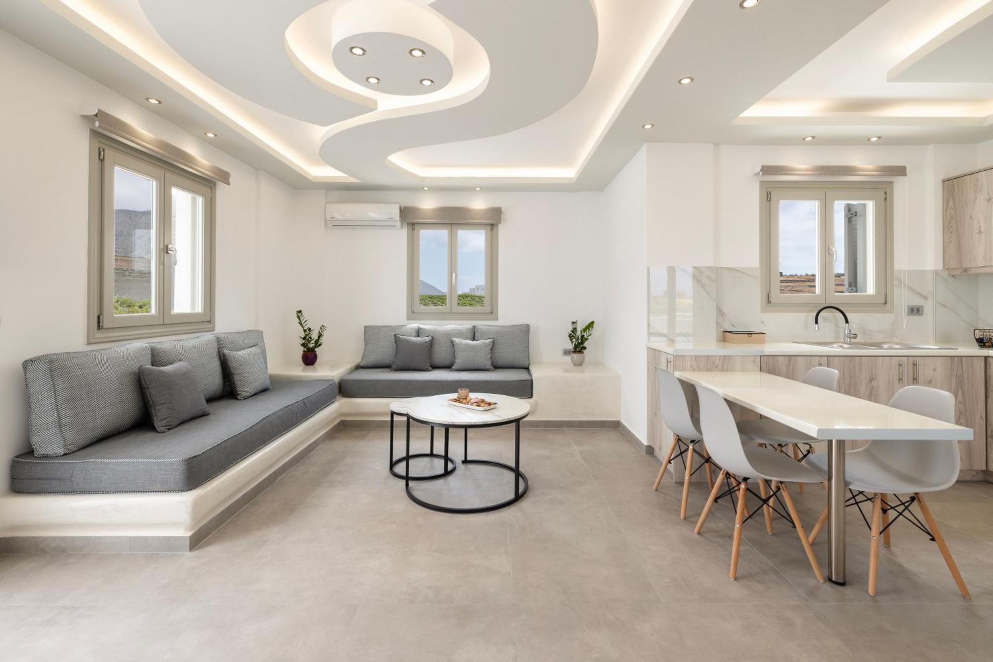 Windmillside Luxury Villas Emporio  Extérieur photo